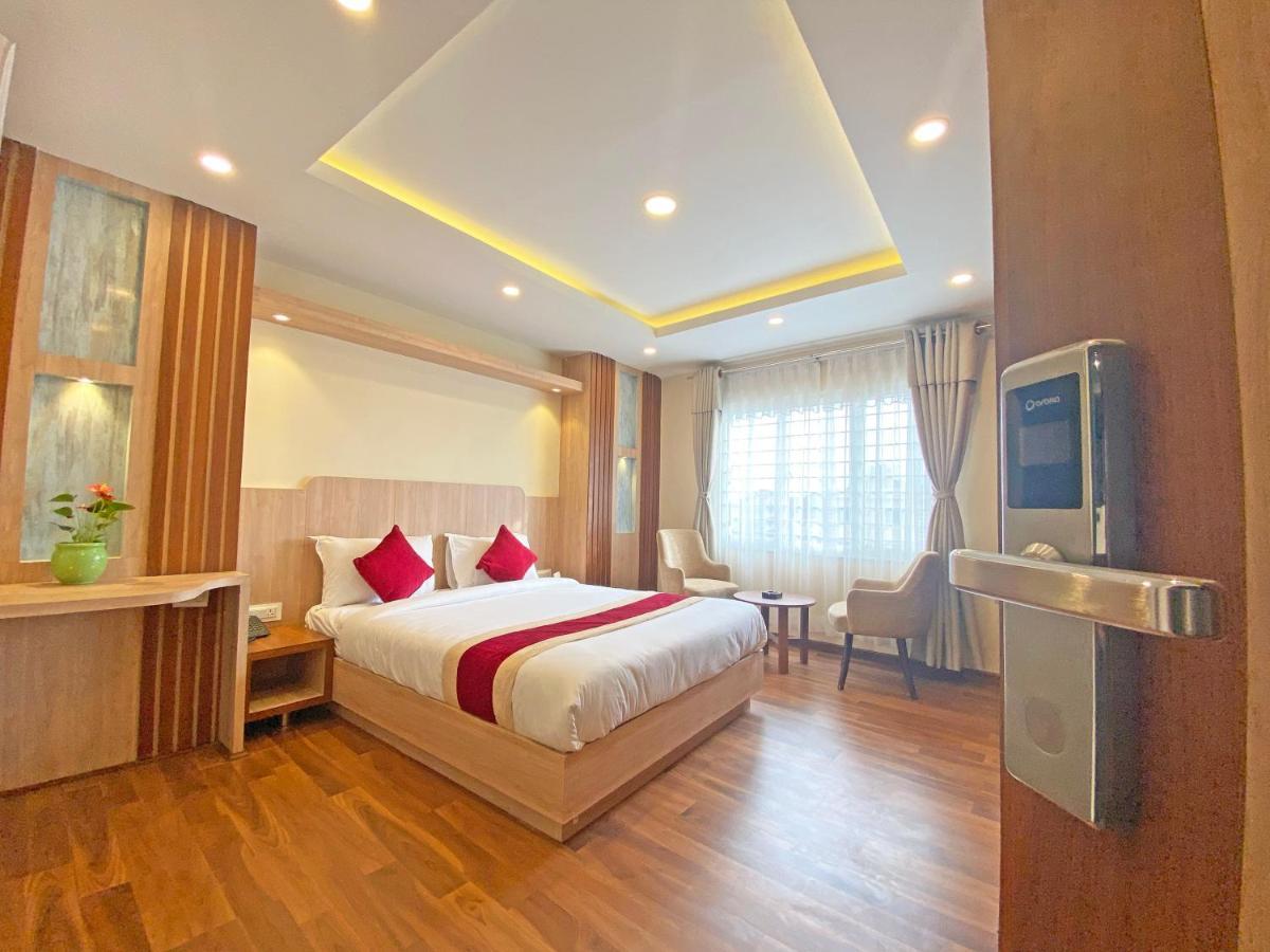 Hotel Nilakantha Pvt. Ltd Катманду Екстер'єр фото