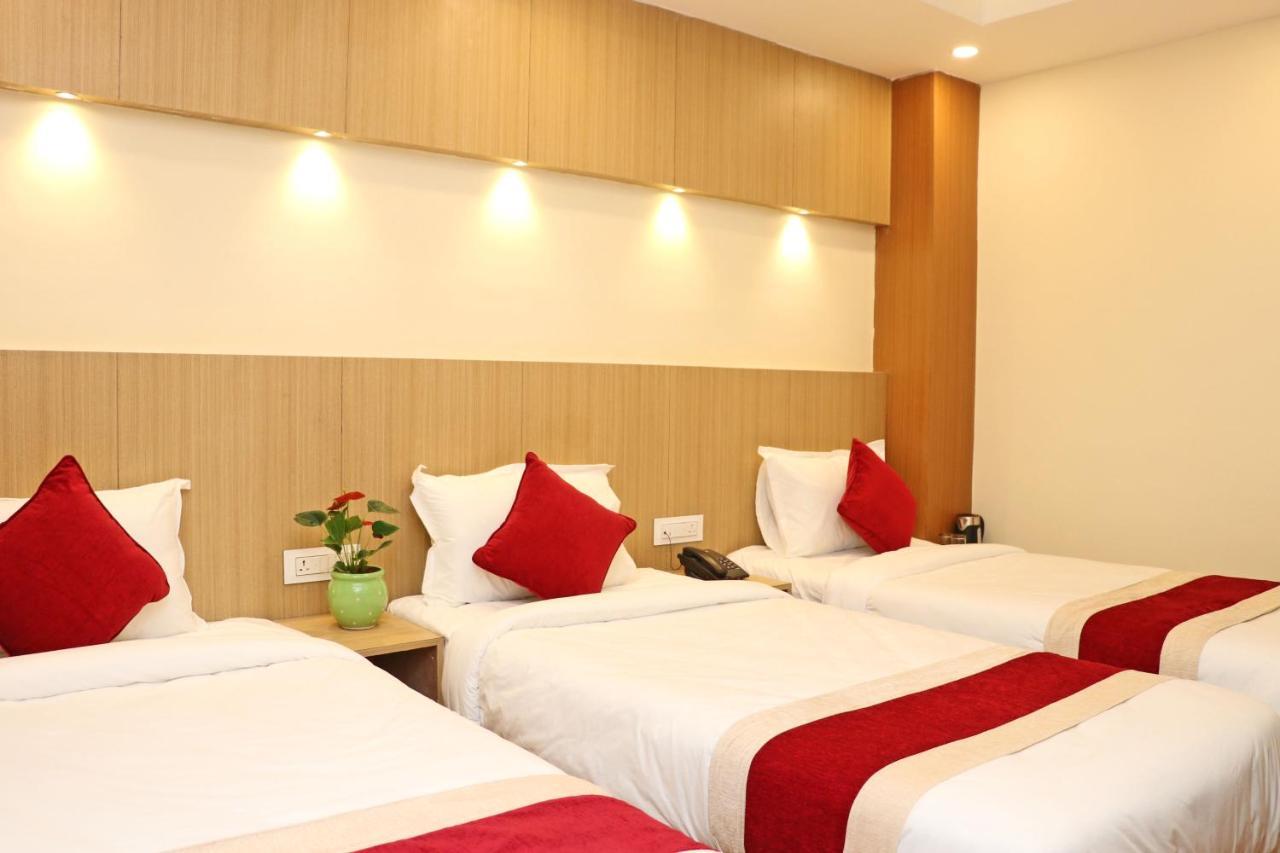 Hotel Nilakantha Pvt. Ltd Катманду Екстер'єр фото